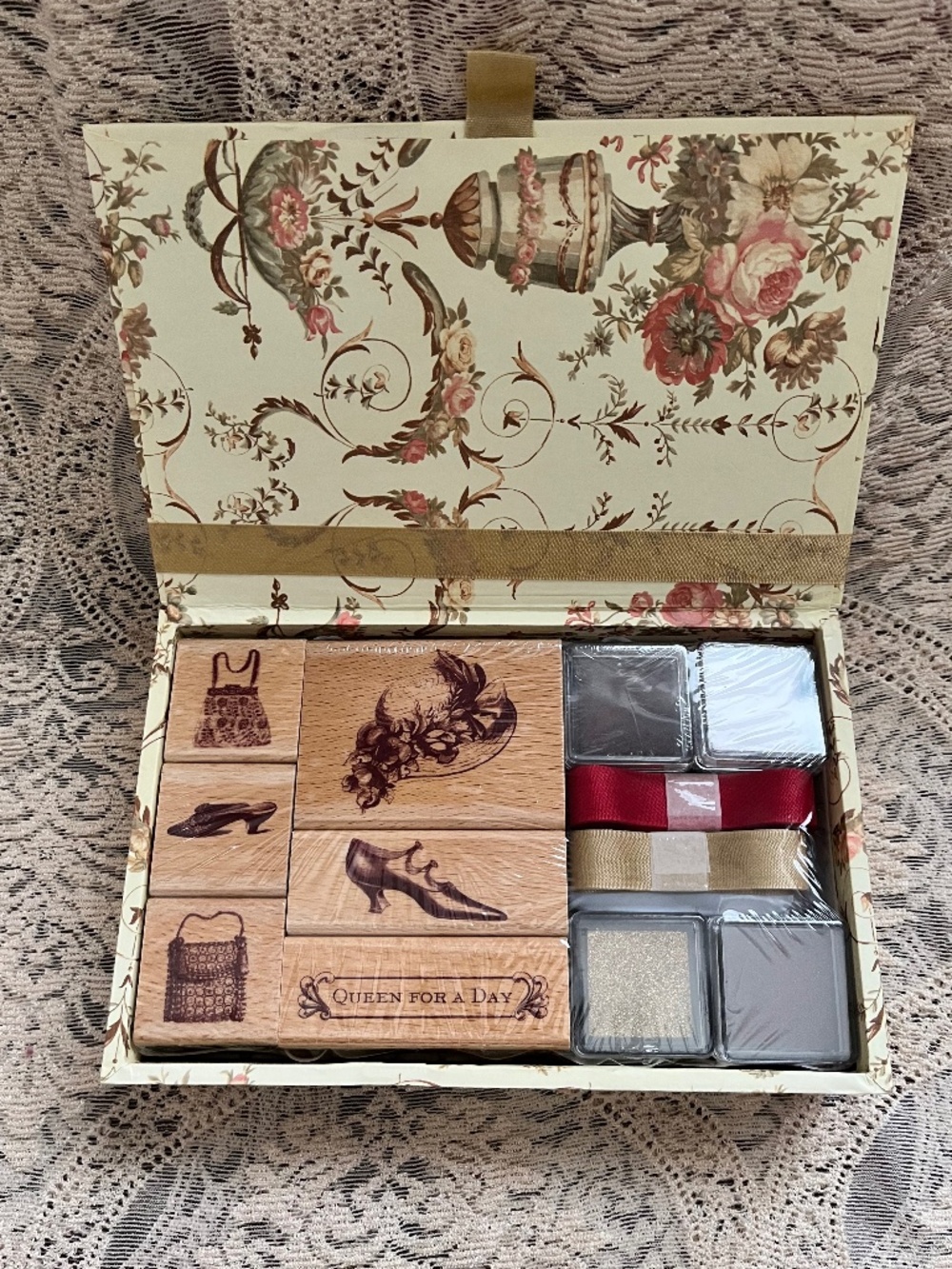 2003 Anna griffin gift set stampers and ink pads